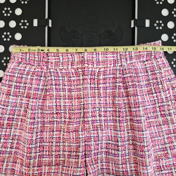 Alice and Olivia Women's Pink Tweed Conry Pleated Shorts | 12 - Picture 5 of 15